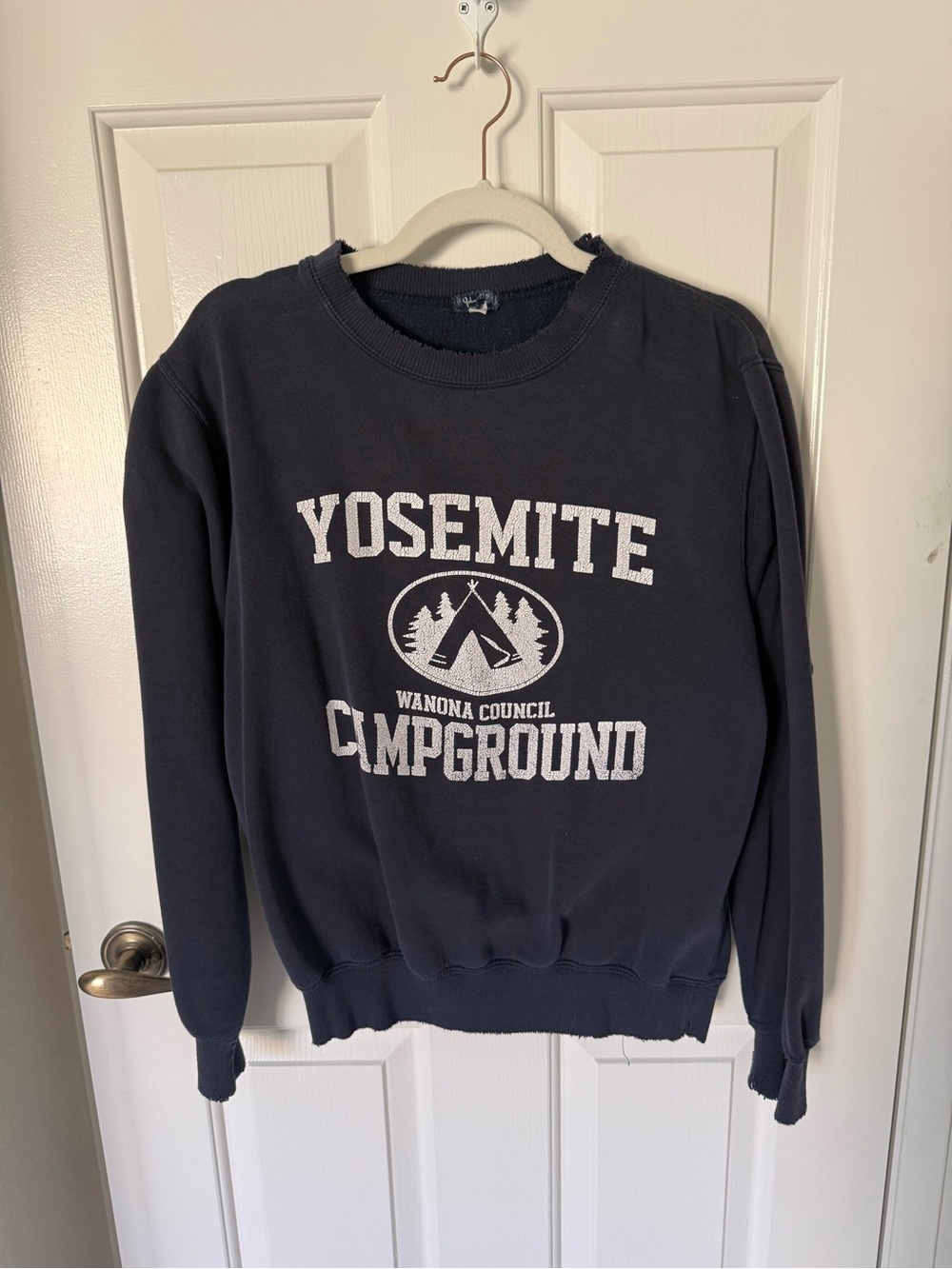 Vintage Yosemite Campground Navy Graphic Crewneck Sweatshirt